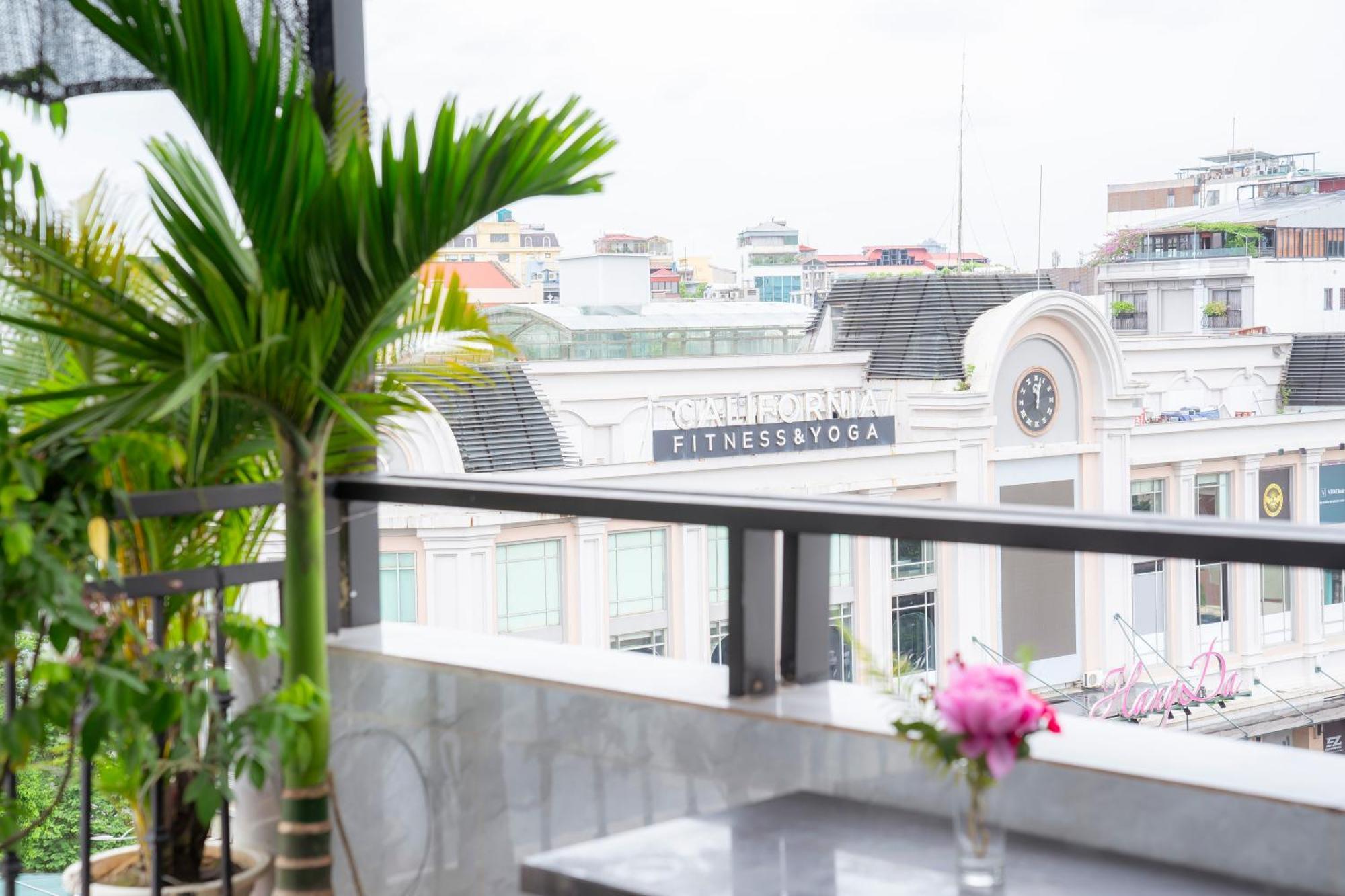 Golden Rose Premium Hotel Hanoi Exterior photo